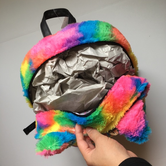 Multi Color Betsey Johnson Unicorn 濾 Fur Backpack - Picture 7 of 8